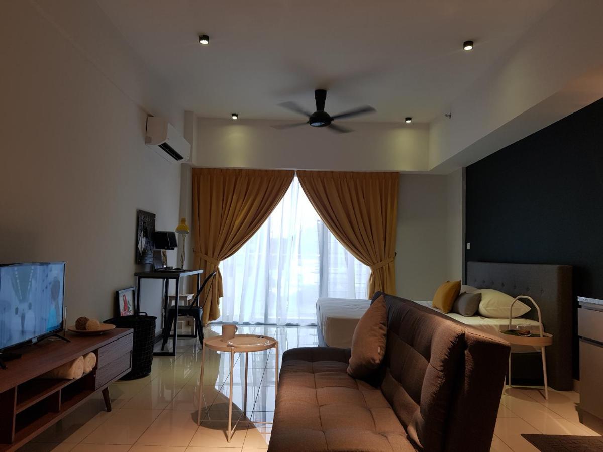 Aeropod Sovo Studio - Laxzone Suite โกตาคินาบาลู ภายนอก รูปภาพ